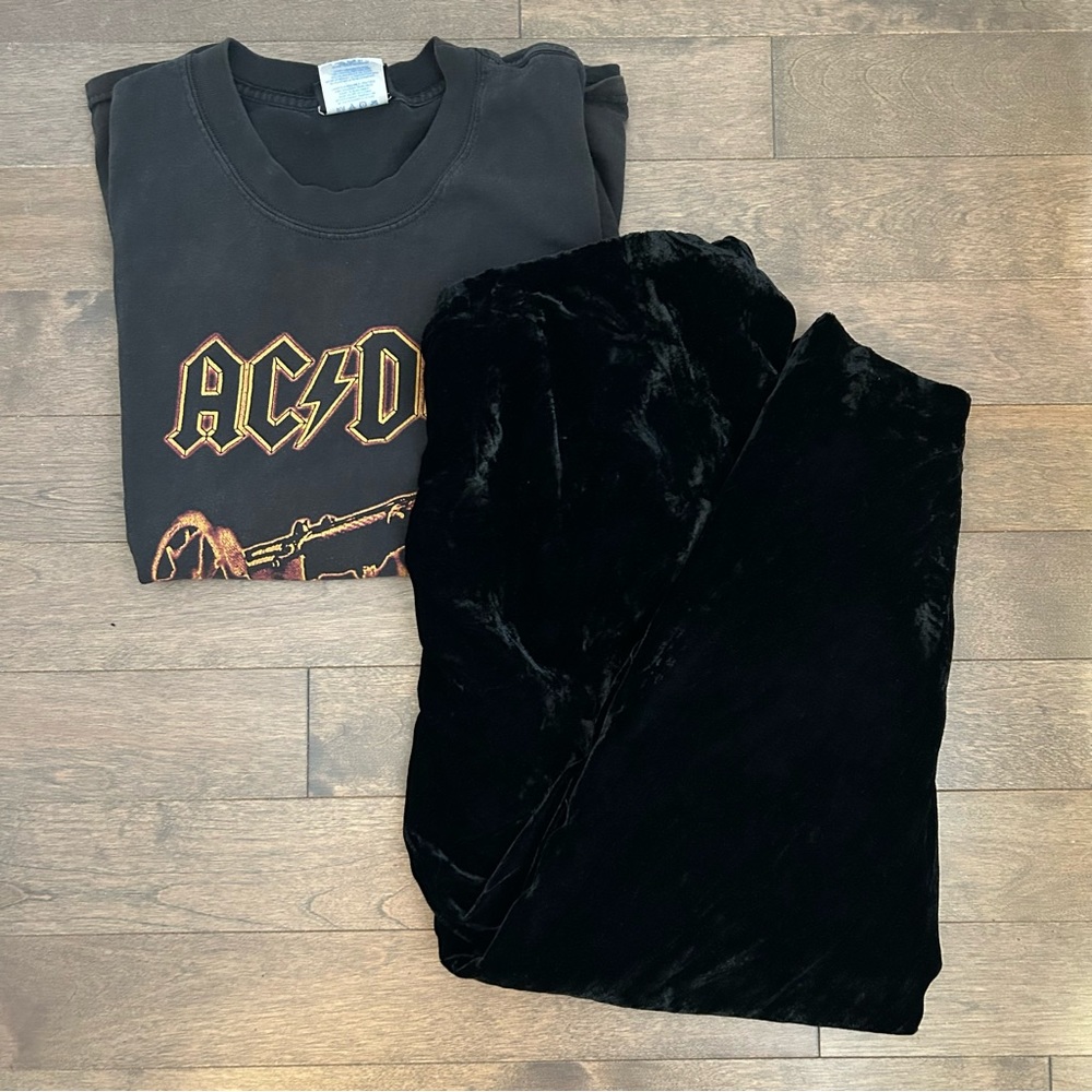 Vintage pants - flowy high rise black velvet pants